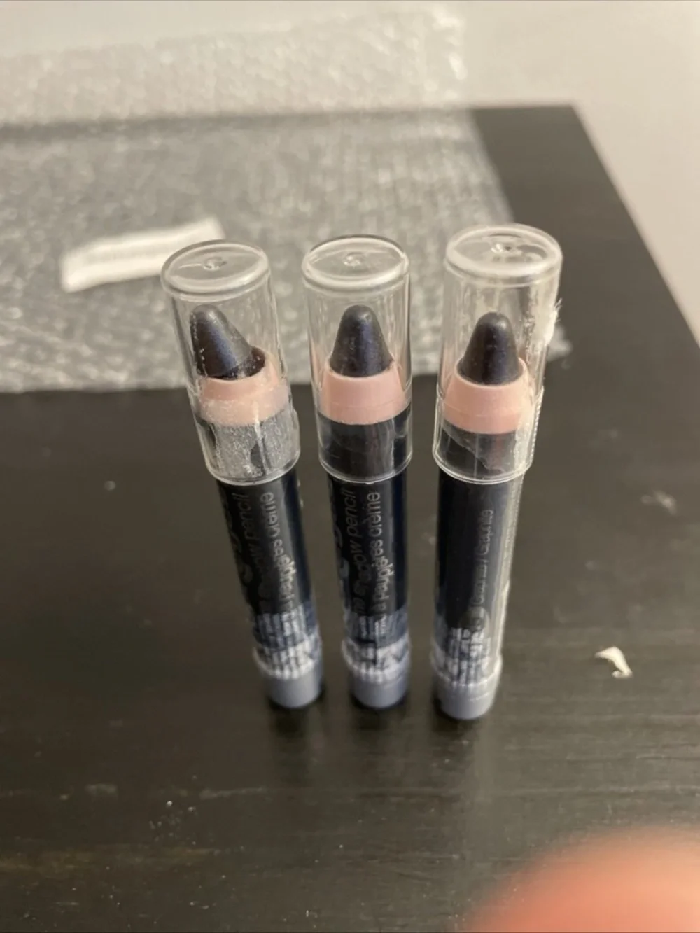 wet n wild IDOL EYES creme shadow pencil 135 Graphite x3 